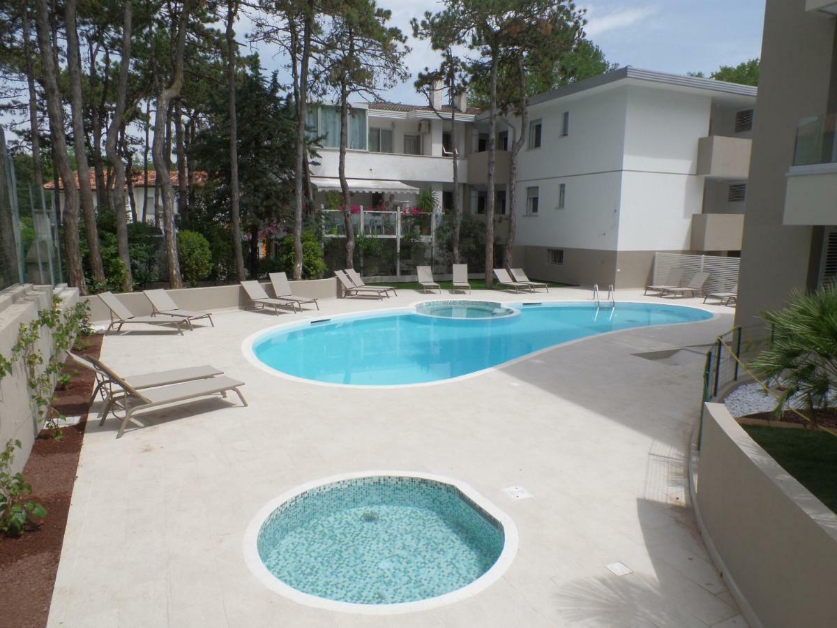 ביביונה Residence Melograno מראה חיצוני תמונה