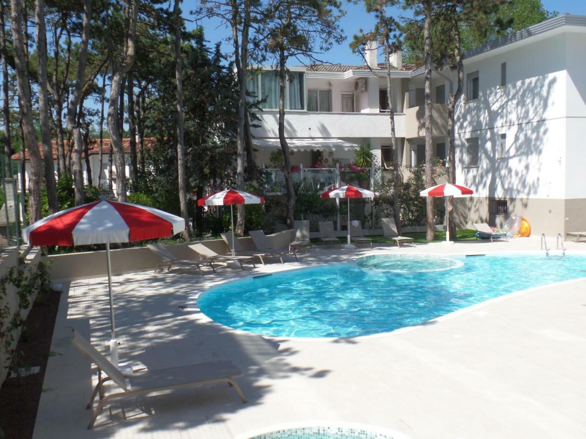 ביביונה Residence Melograno מראה חיצוני תמונה