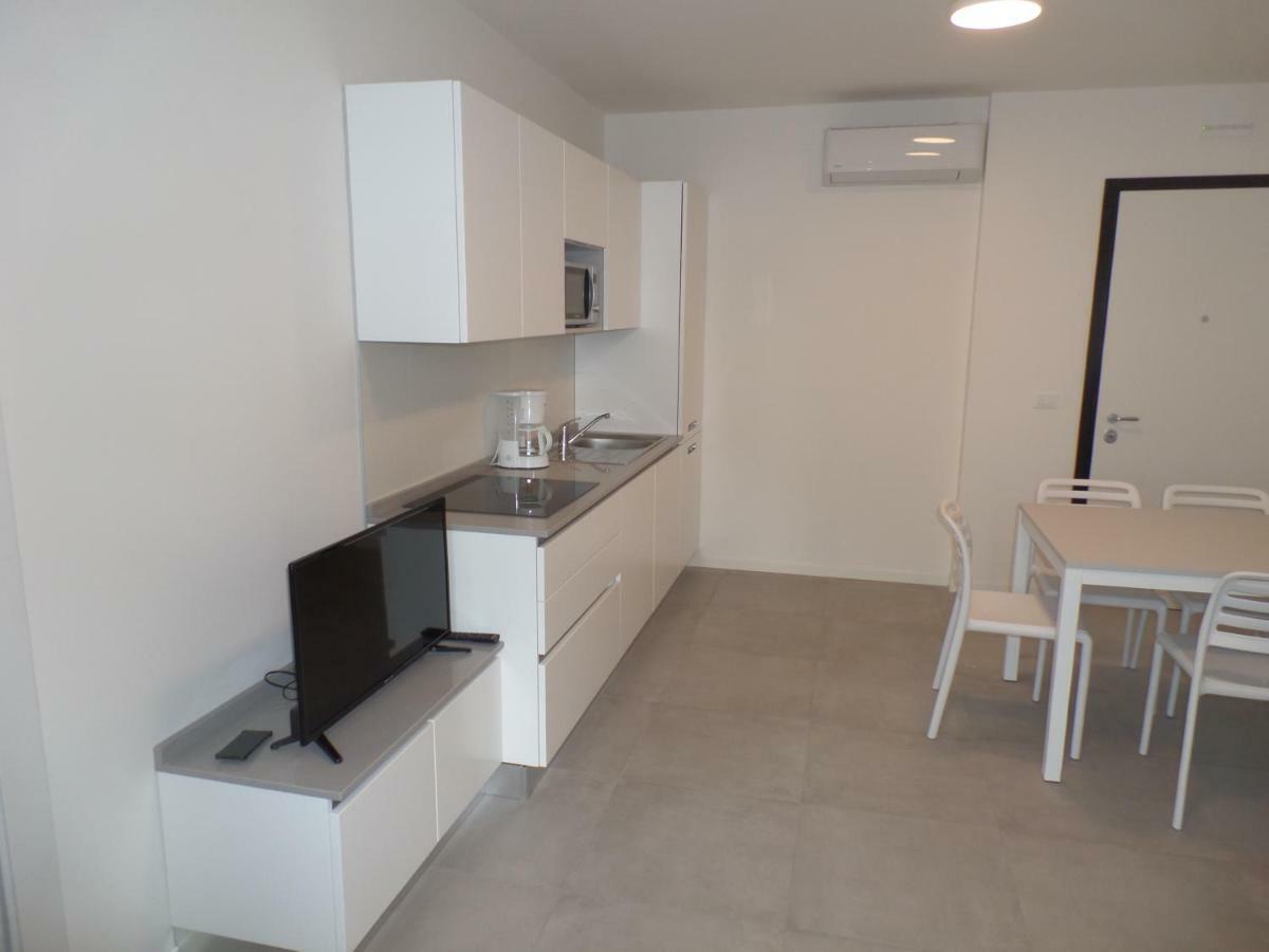 ביביונה Residence Melograno מראה חיצוני תמונה